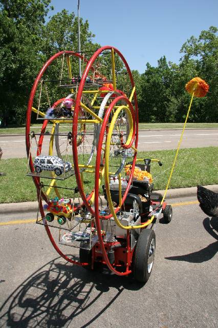 v2006_ArtCar_3_Parade 217 